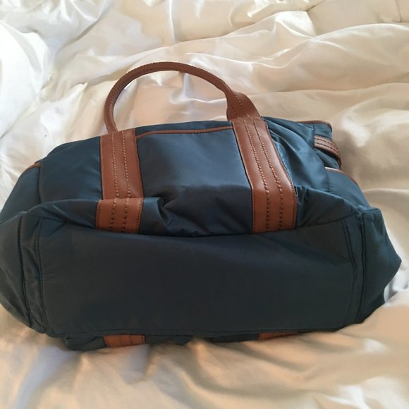 Perry Mackin "Zoey" Diaper Bag - Picture 2 of 4